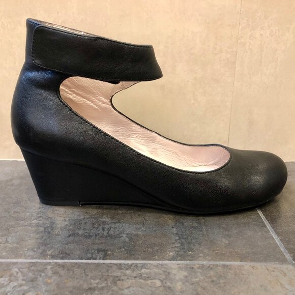 Black Wedge Vespa Shoe - Picture 7 of 10